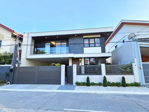 Brand New 3-Level House with 4-Car Garage and Community Perks